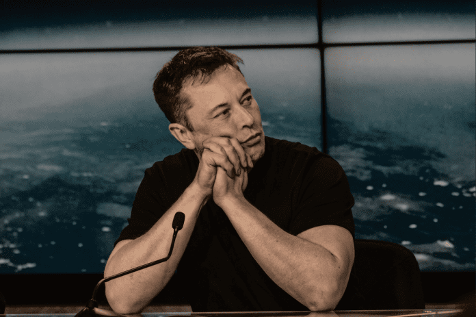 O Έλον Μάσκ, ιδιοκτήτης τής Neuralink και Διευθύνων Σύμβουλος (CEO) τής SpaceX και τής Tesla, Photo credit: Daniel Oberhaus (2018)