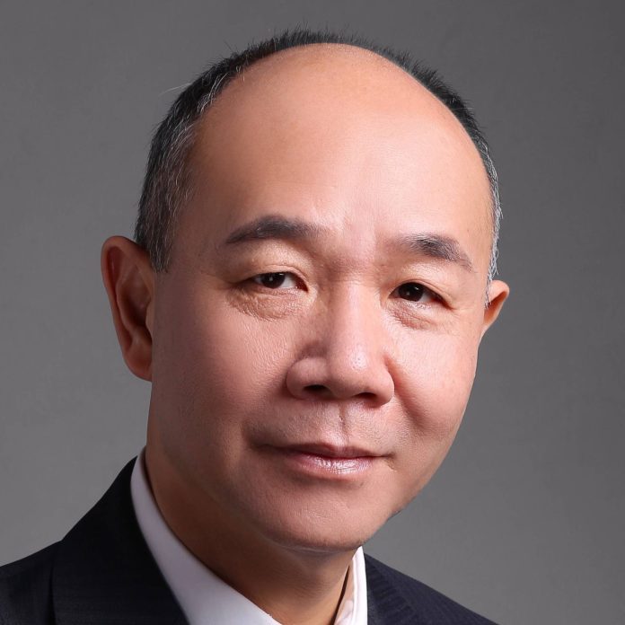Ο Δρ Jolly Wong, συνεργάτης πολιτικής στο Κέντρο Επιστήμης και Πολιτικής στο Πανεπιστήμιο τού Κέιμπριτζ